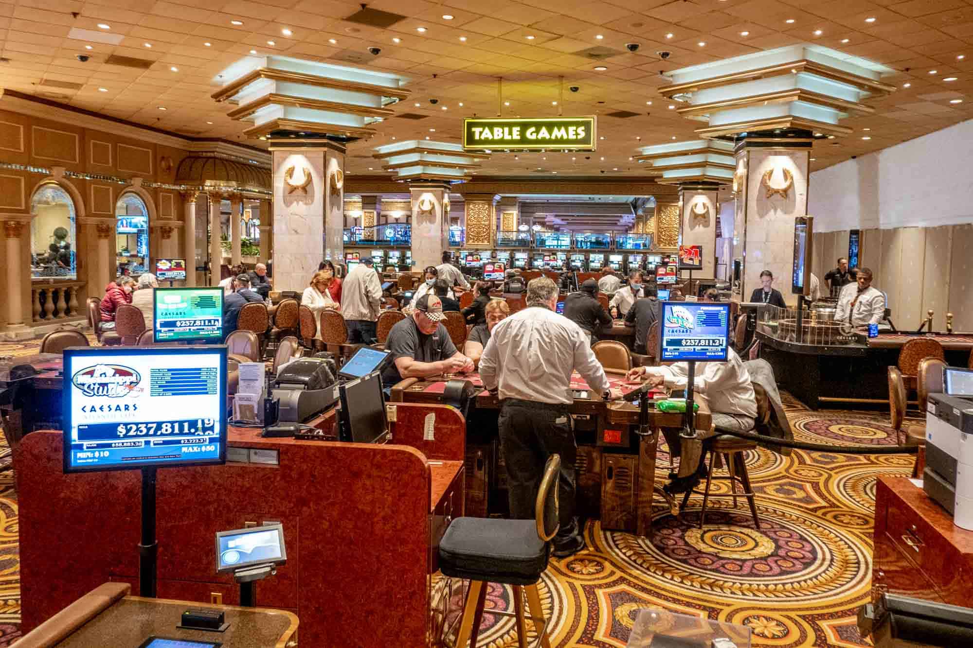 Casino turnuvalarında ödüllü rekabet, Focusbet ile zirveye oyna!